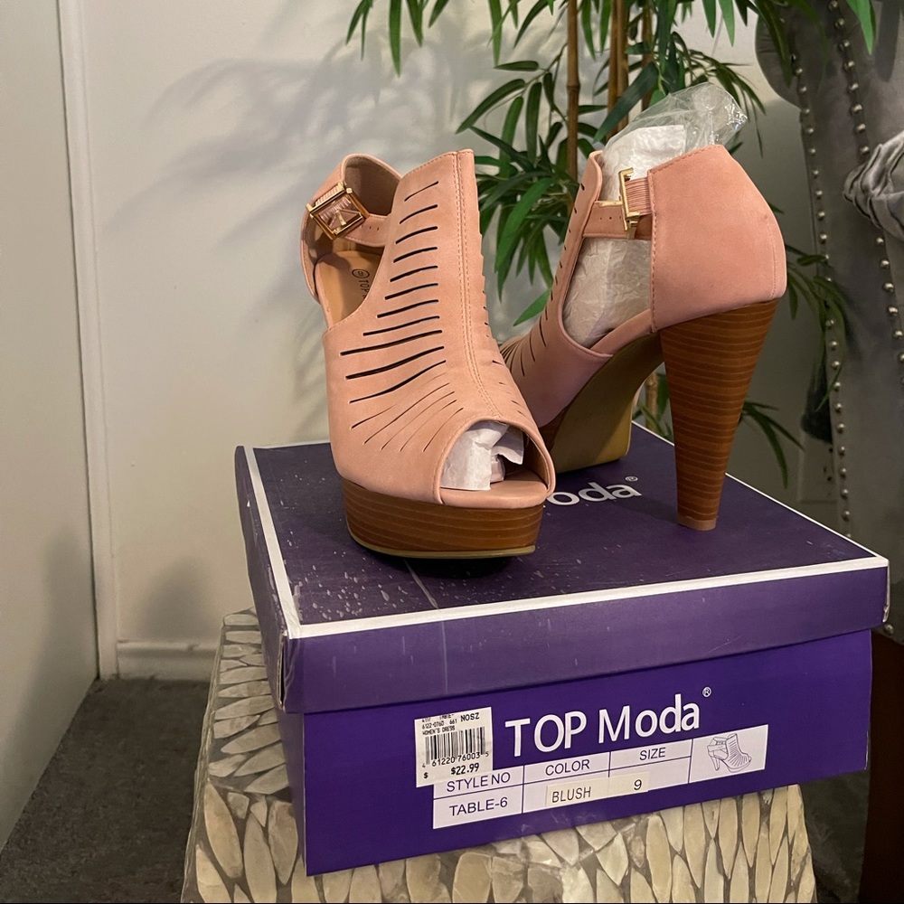 Plush color ankle open toe heel sandal